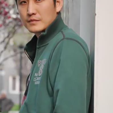 兄弟年上娱乐圈,娱乐圈风云再起