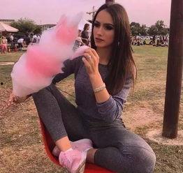 塞尔维亚女主播,魅力四射的屏幕女神